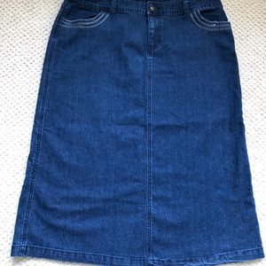 CJ Banks Denim Skirt. Size 16W